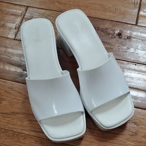 Play Jelly Rubber White Women's Slide Sandals Y2K